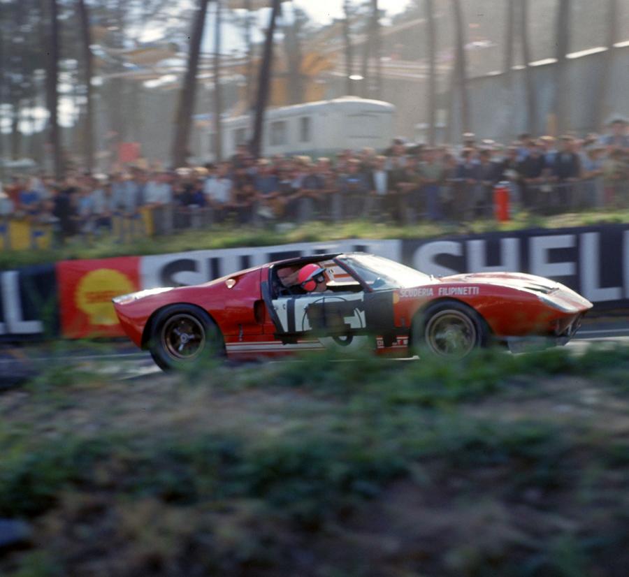  Ford GT40 (Mk I) 1965 года  (фото 7 из 66)